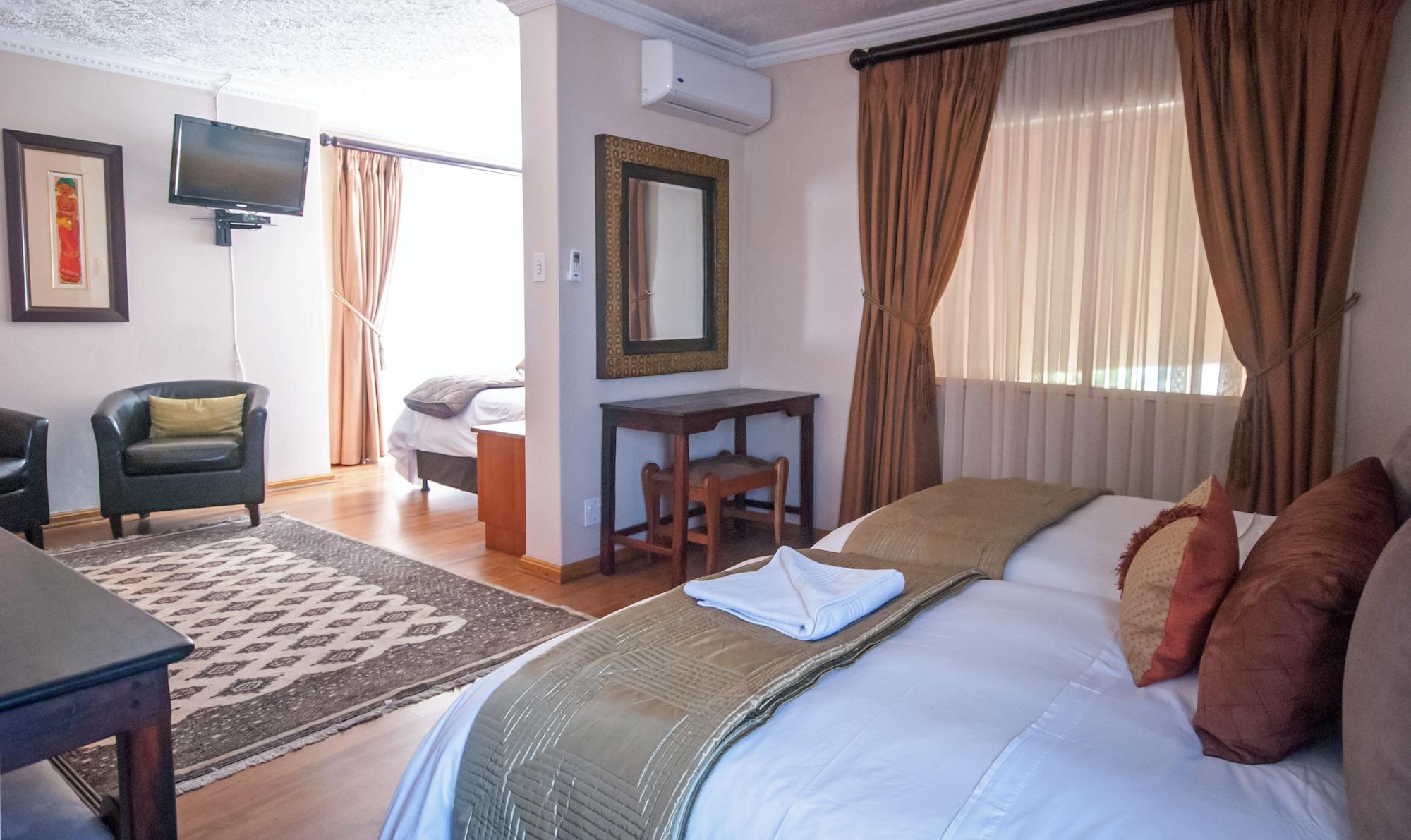 Sunward Park Guest House & Conference Center Boksburg Esterno foto