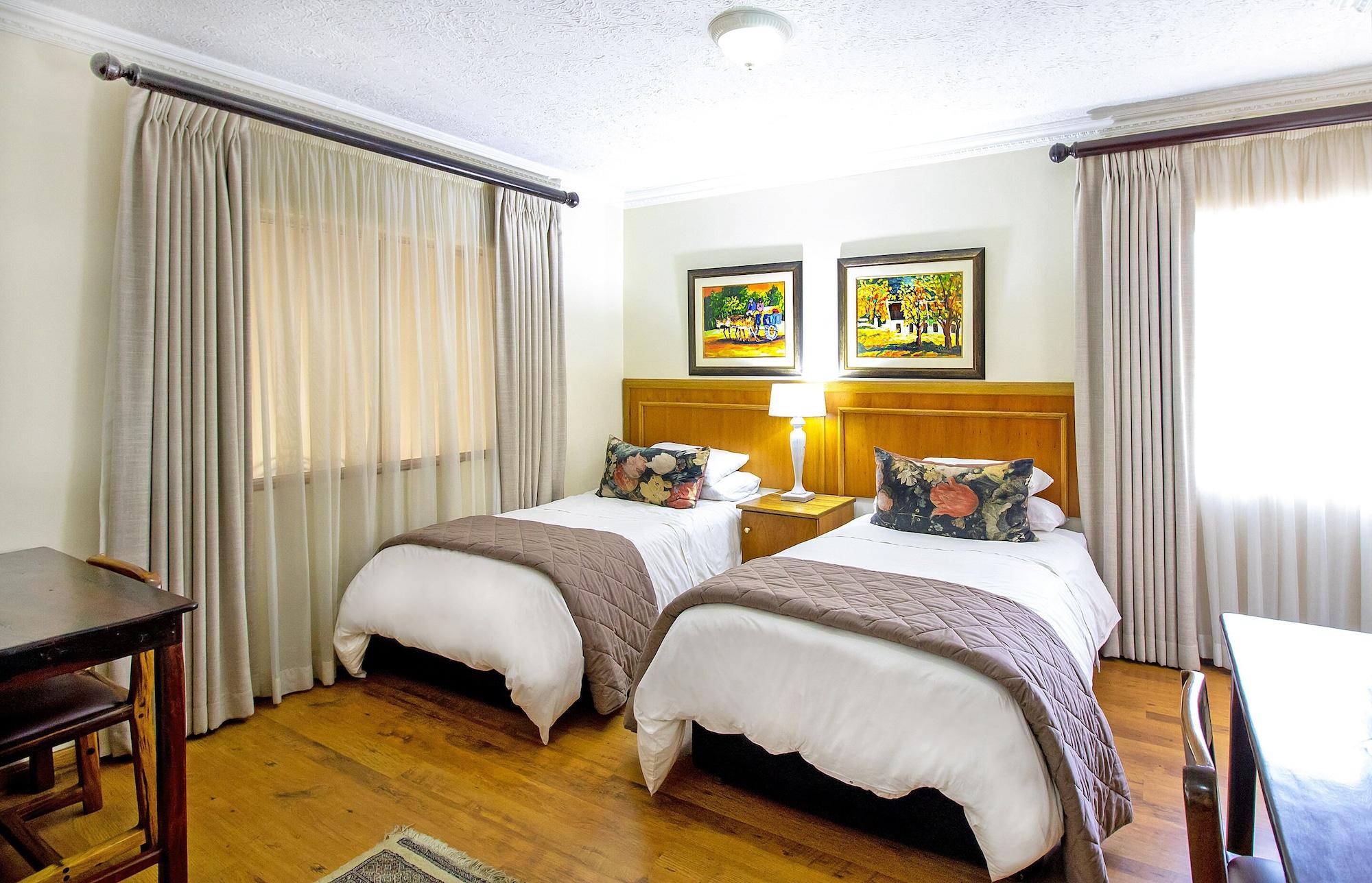 Sunward Park Guest House & Conference Center Boksburg Esterno foto
