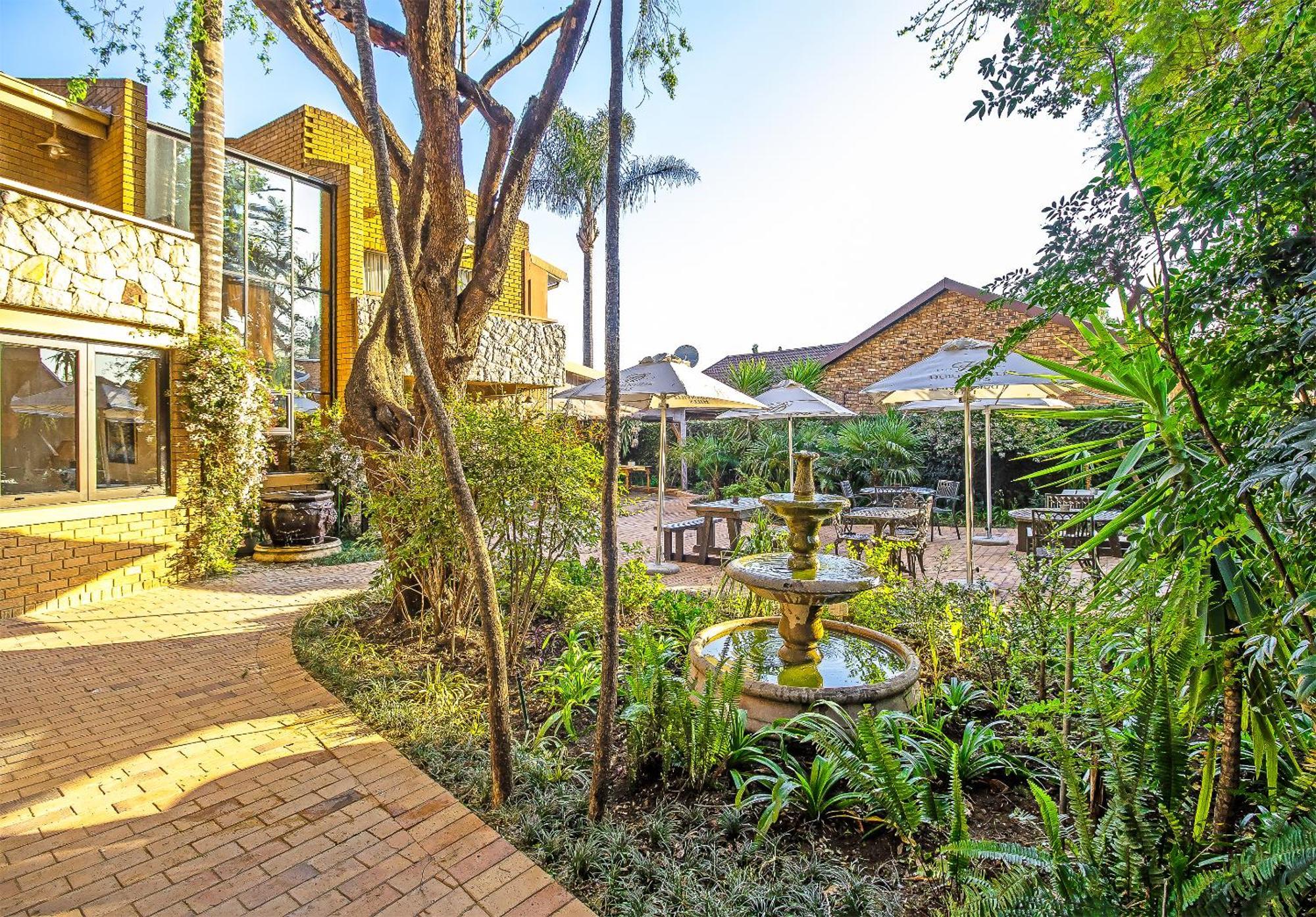 Sunward Park Guest House & Conference Center Boksburg Esterno foto
