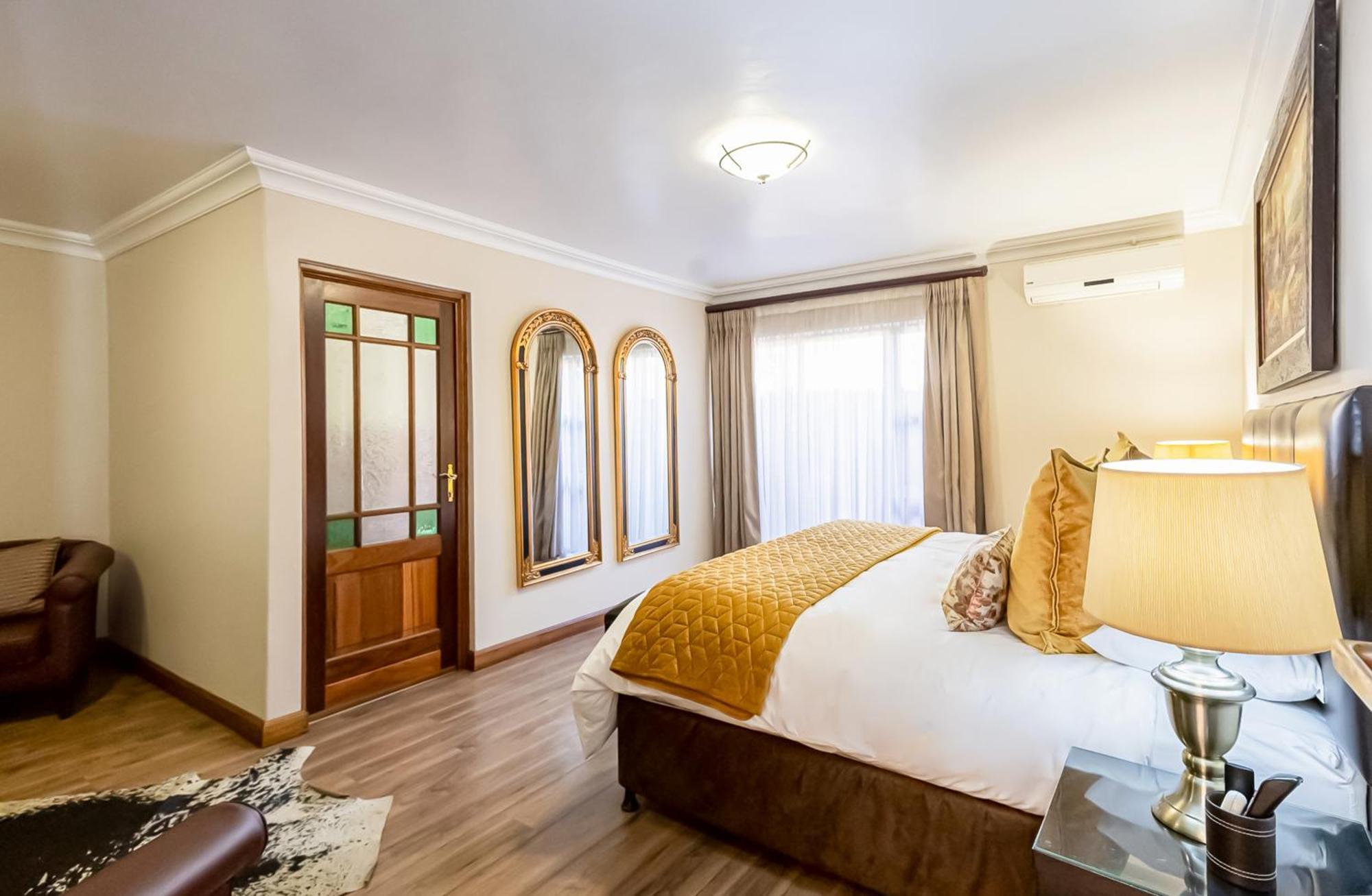 Sunward Park Guest House & Conference Center Boksburg Esterno foto