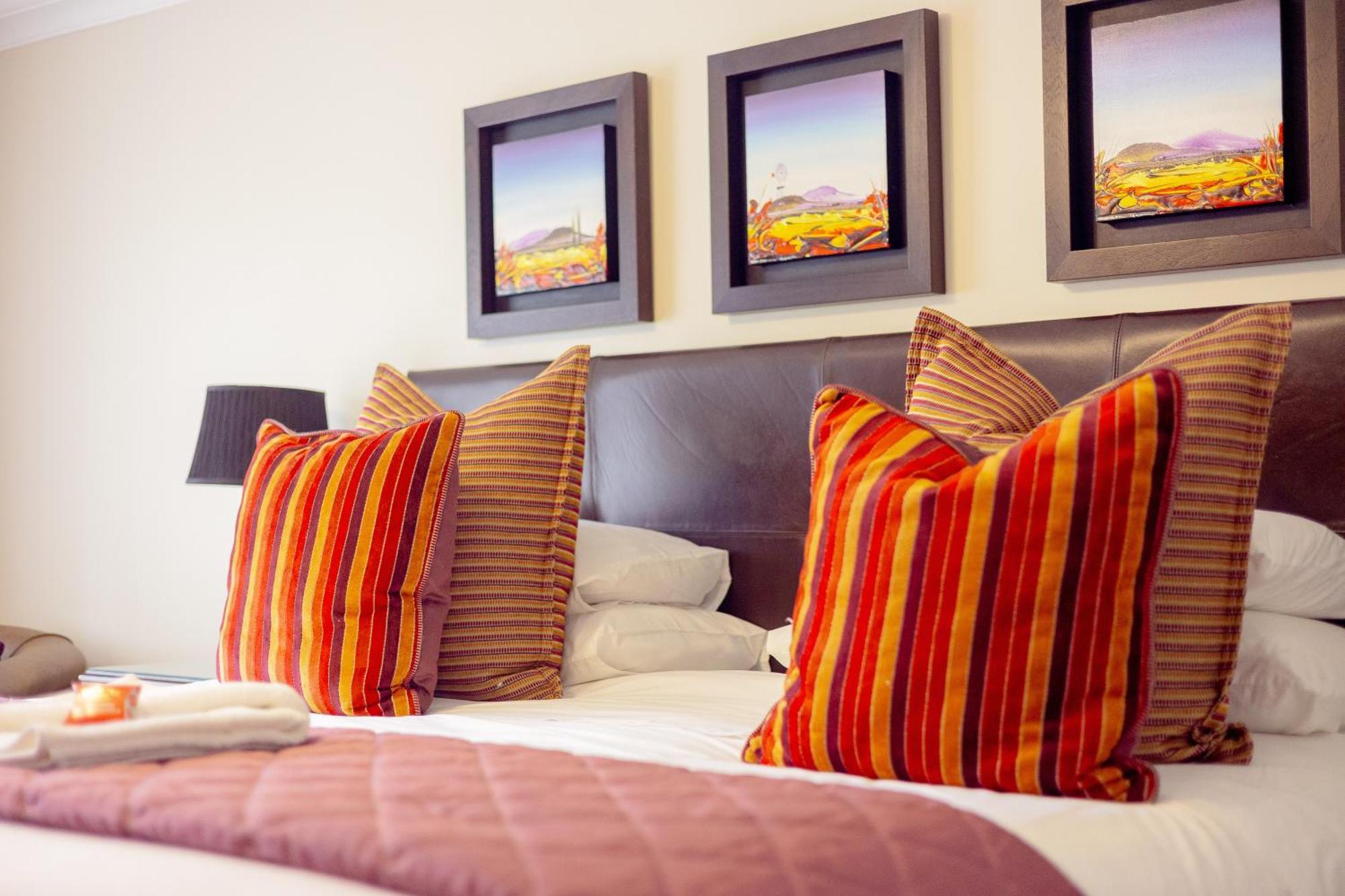 Sunward Park Guest House & Conference Center Boksburg Esterno foto