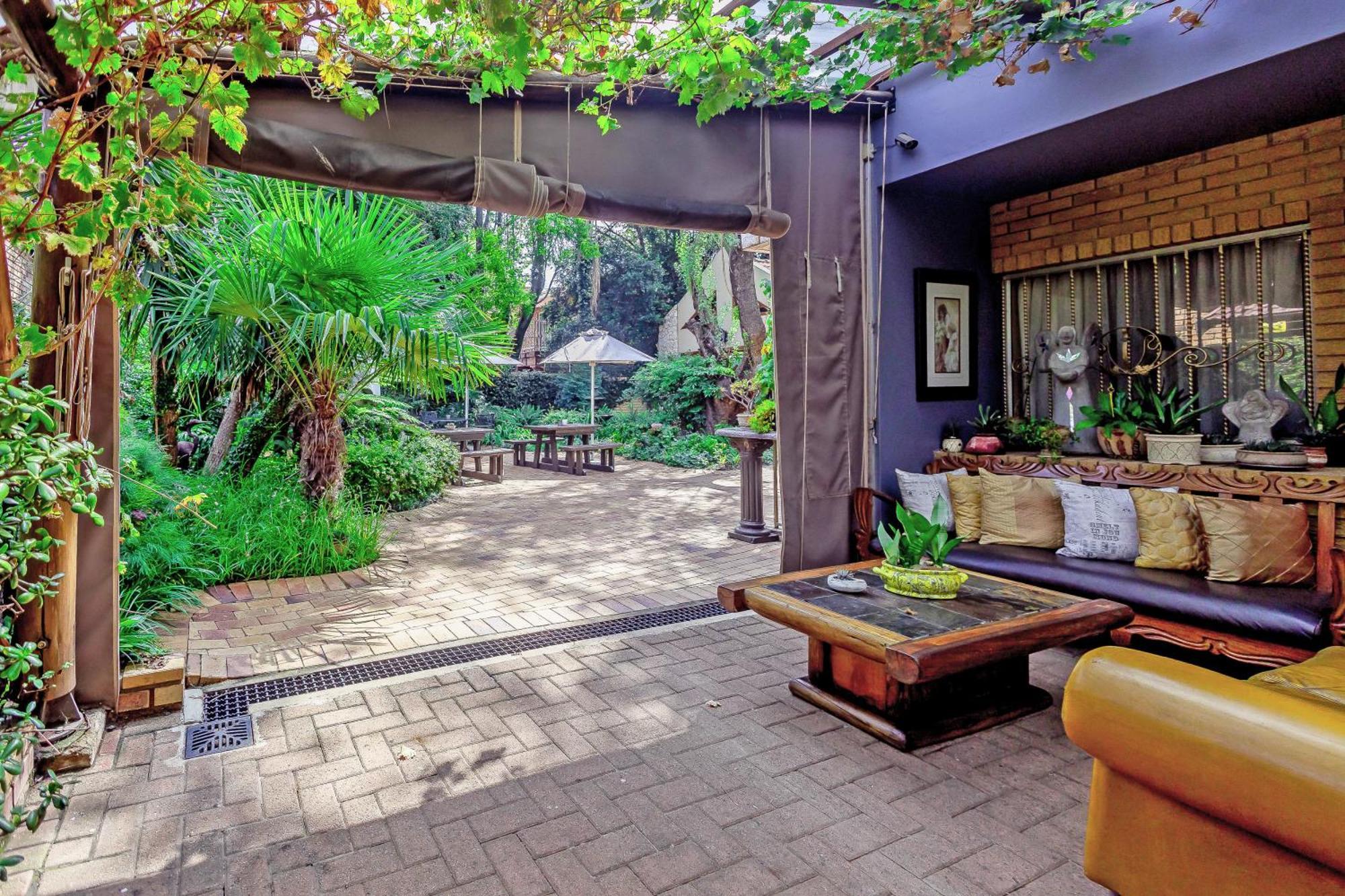 Sunward Park Guest House & Conference Center Boksburg Esterno foto