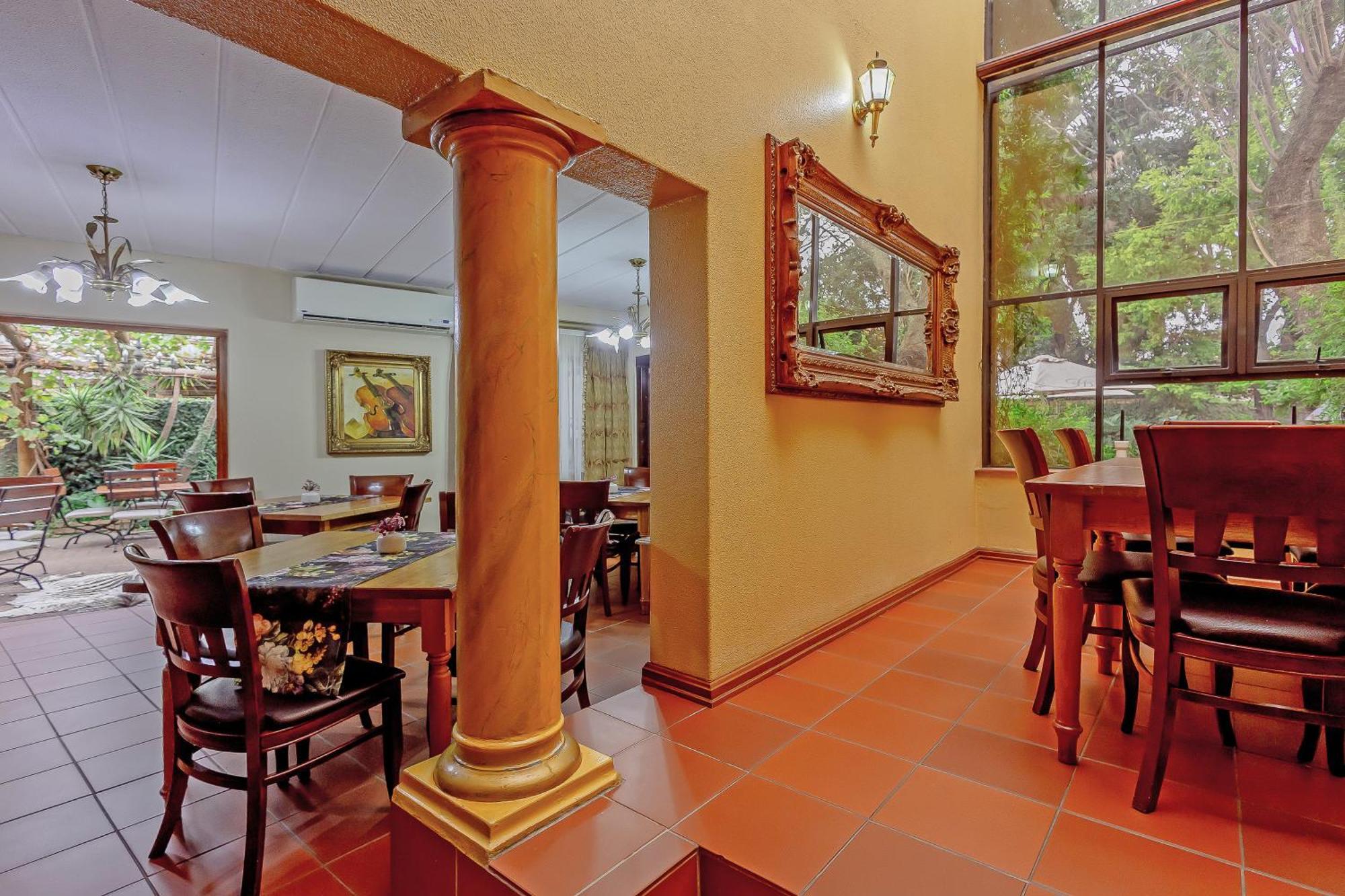 Sunward Park Guest House & Conference Center Boksburg Esterno foto